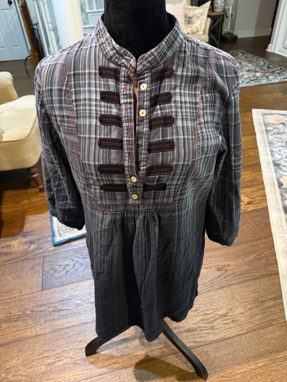 Women's Gray Plaid Tunic by 3 J Workshop of Johnny Was. WT267
